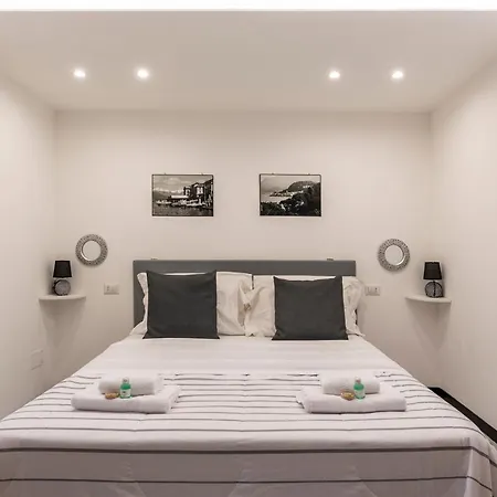 La Perla Del Lario 51 *